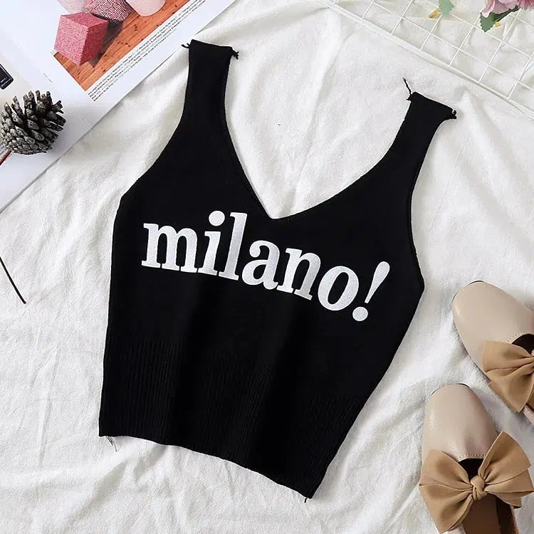 Milano Örgü Atlet: Şıklık ve Rahatlığın Mükemmel Dengesi, Gardırobunun Yeni Vazgeçilmezi!
